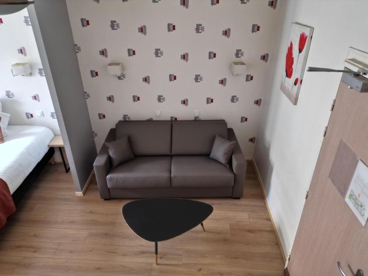 Contact Hotel Les Platanes Villeneuve Sur Lot Centre Dış mekan fotoğraf