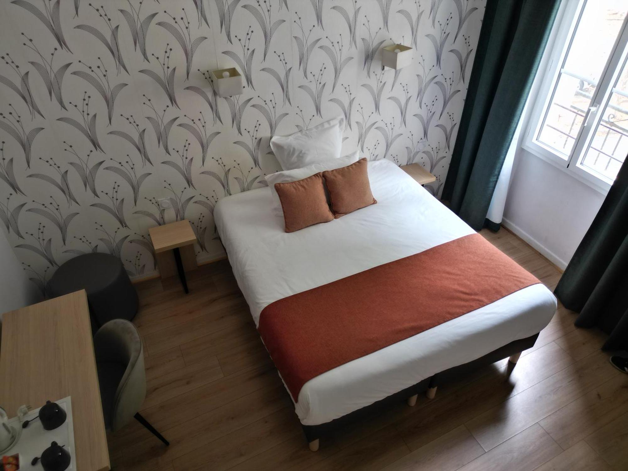 Contact Hotel Les Platanes Villeneuve Sur Lot Centre Dış mekan fotoğraf